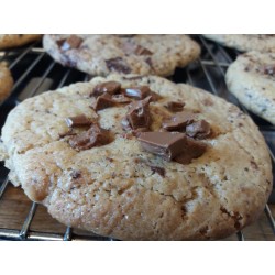 Maxi cookie aux éclats de chocolats