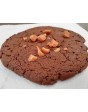 Maxi cookie tout chocolat et caramel