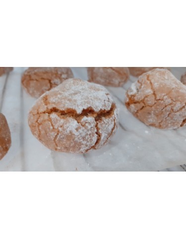 Macarons d'antan aux amandes , noisettes et figues